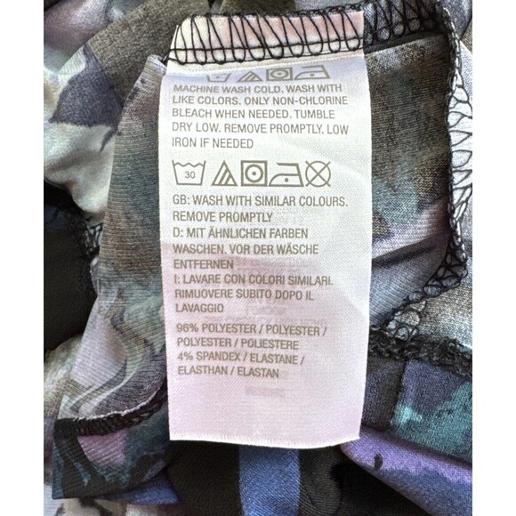 ✅SOLD SUSAN GRAVER Blue Purple Floral Top Liquid Knit Blouse QVC Size Small - Picture 12 of 12